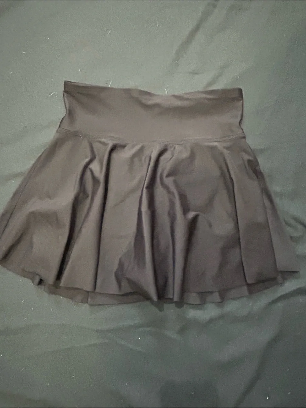Old Navy Black Pleated Athletic Girl’s Skirt w/built in shorts